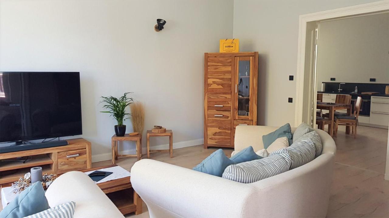 Andres Ferienwohnung Deluxe Cottbus Buitenkant foto